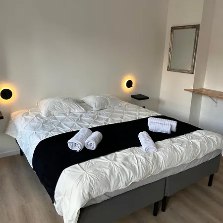 Konukevi D 28 Brugge