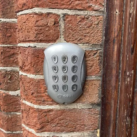 D 28 Bruges